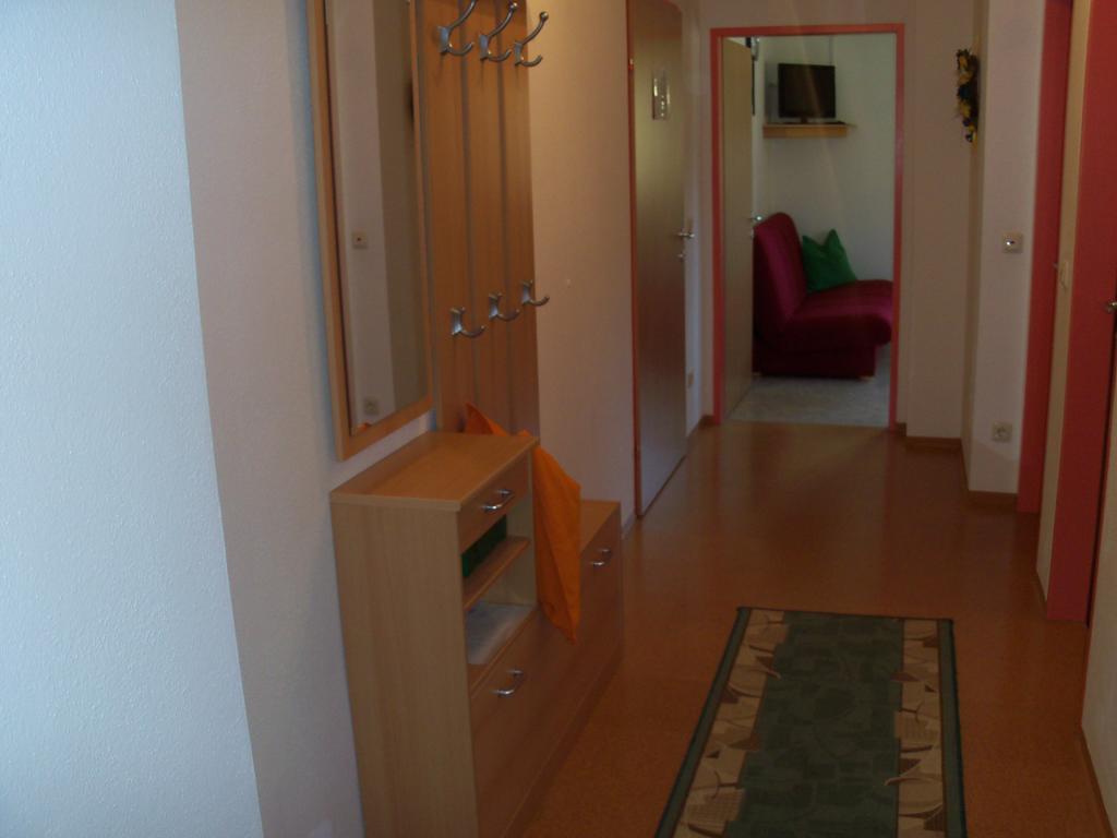 Ferienwohnung Haus Mary Russbach am Pass Gschütt Exterior foto
